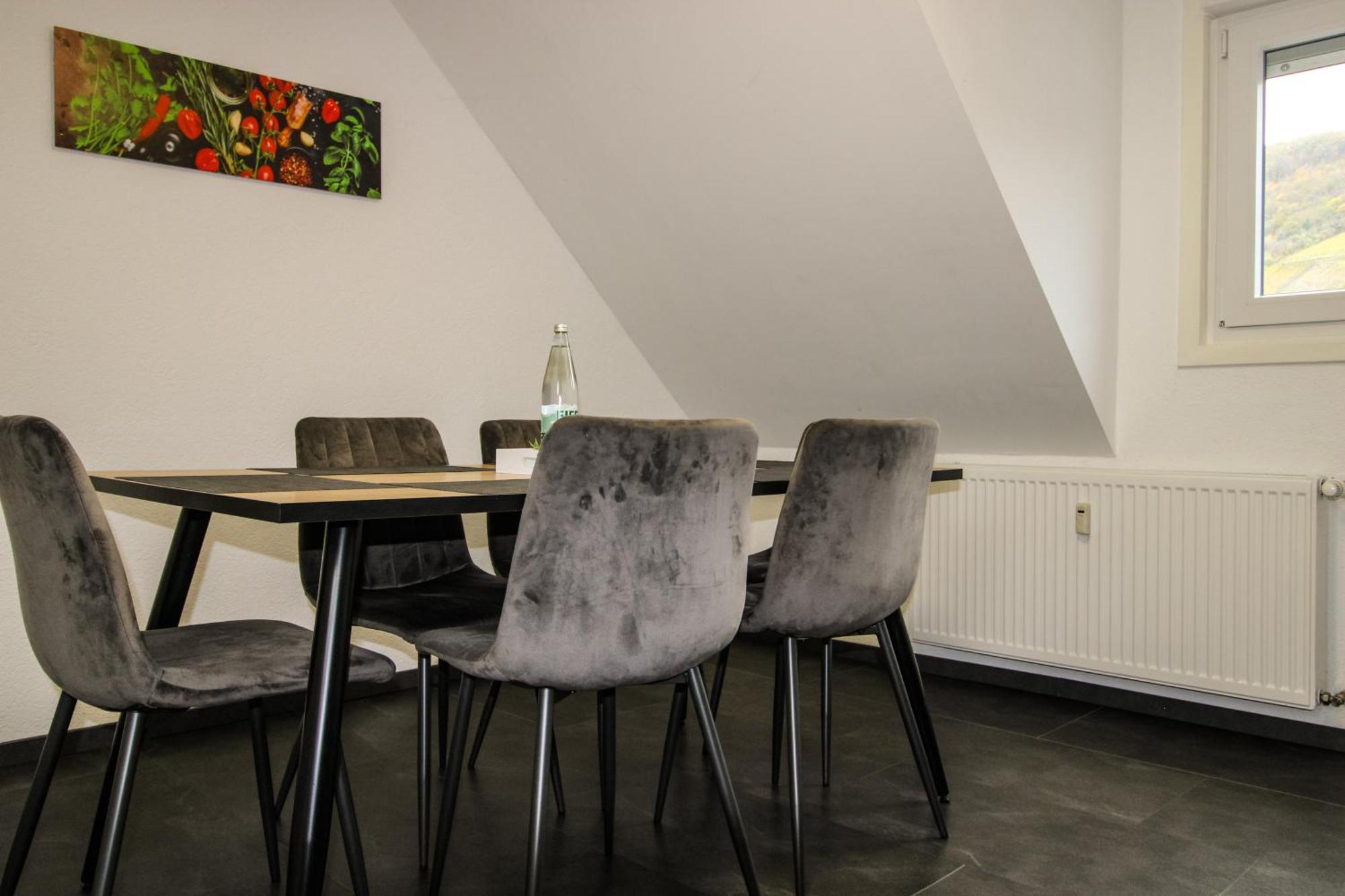 Sweet Six, Balkon, Netflix, Boxspringbetten, Hochwertiges Bad Zell an der Mosel Bagian luar foto