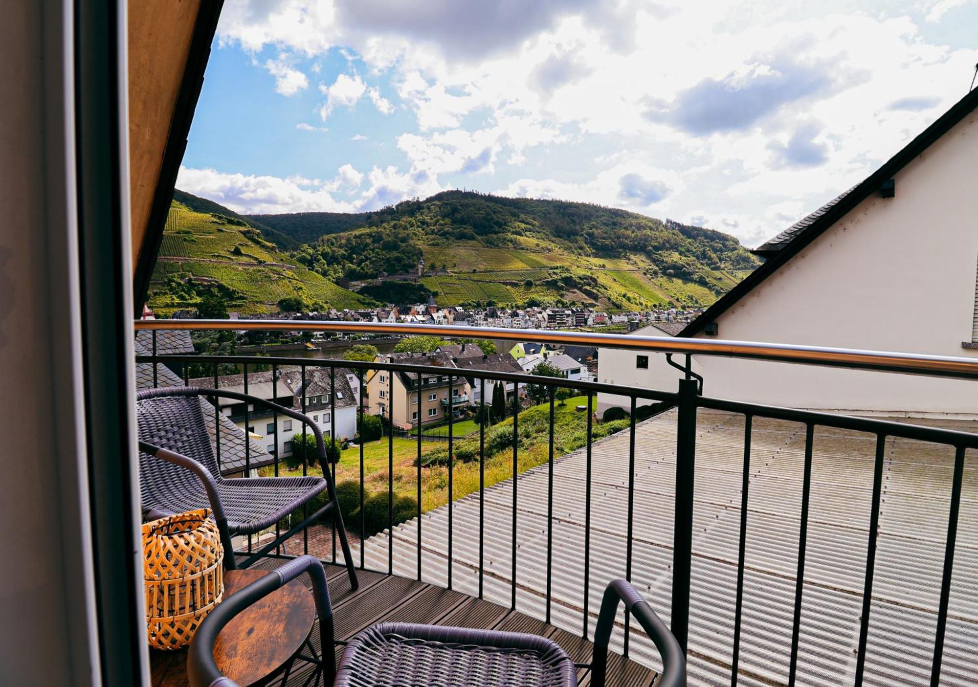 Sweet Six, Balkon, Netflix, Boxspringbetten, Hochwertiges Bad Zell an der Mosel Bagian luar foto